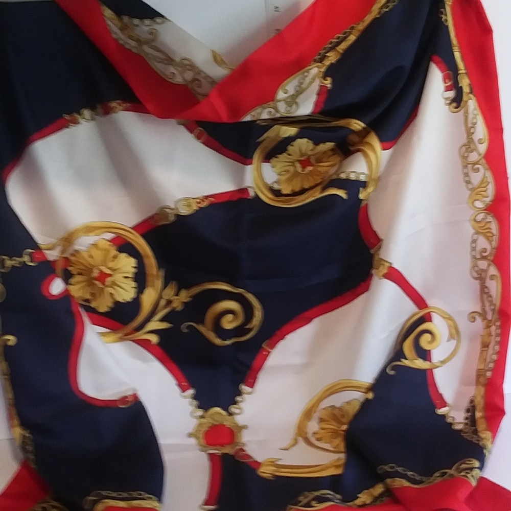 Symphony scarf. Italian made.
